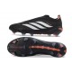 Crampons de Football Adidas Predator Elite Laceless FG Noir Blanc